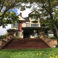 San Rafael Chamber Networking Mixer at Falkirk Cultural Center