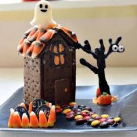 Tween Hangout: Haunted Gingerbread Houses at Mill Valley Library