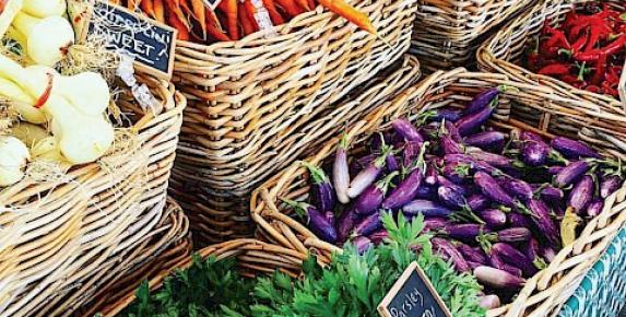 Farmers Market at Veteran's Memorial Parking Lot (Every Thu…