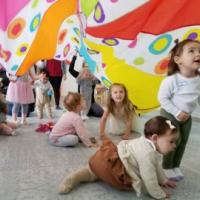 Music and Movement in Spanish (6 months - 5 yrs)