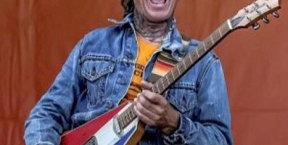 Dinner and a Show with Eric Lindell at Rancho Nicasio