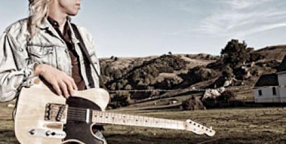 Dinner and a Show with Danny Click & the Hell Yeahs! at Ranc…