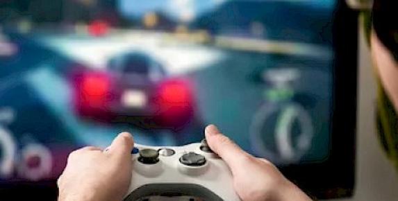 Thirsty Thursdays at Pixels Arcade Taproom