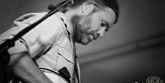 Free Beergarden Show with Josh Brough & The Contraband